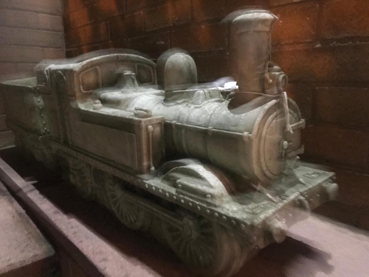 Hot Tub Hide Away Near Alton Towers Staffordshire Hotel Cheddleton Bagian luar foto